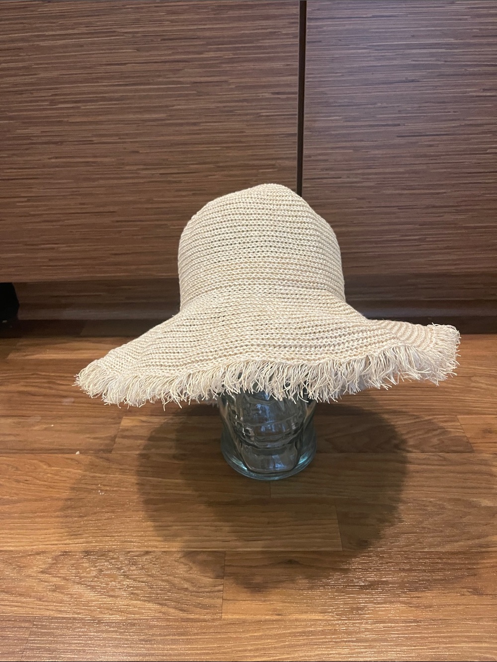 Straw hat - Picture 4 of 7